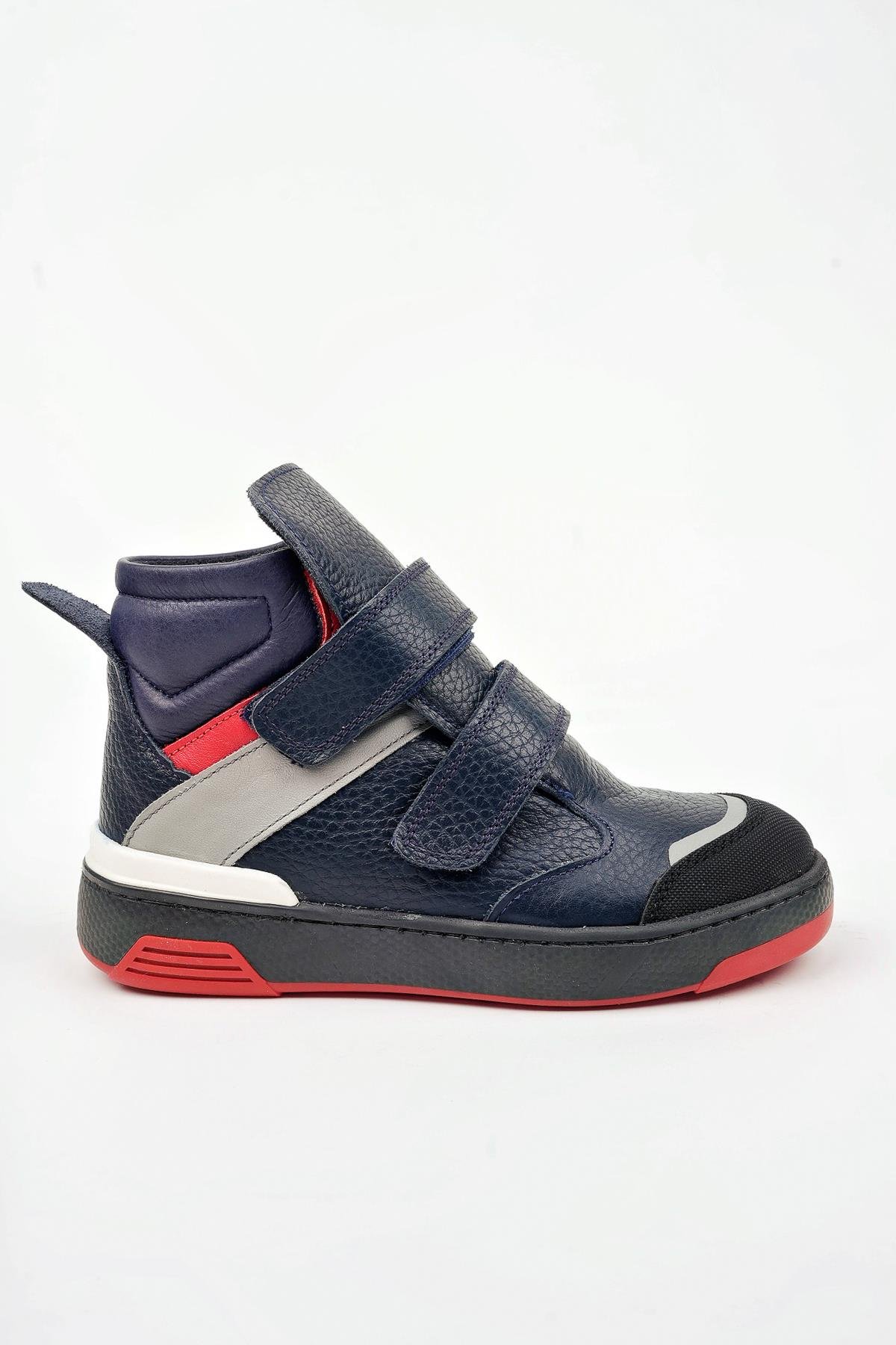 Lacivert